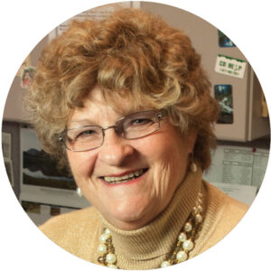 Averil Strand